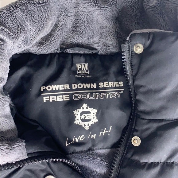 Avenue plus Petite Black Elongated Puffer Jacket fleece medium - Picture 3 of 8